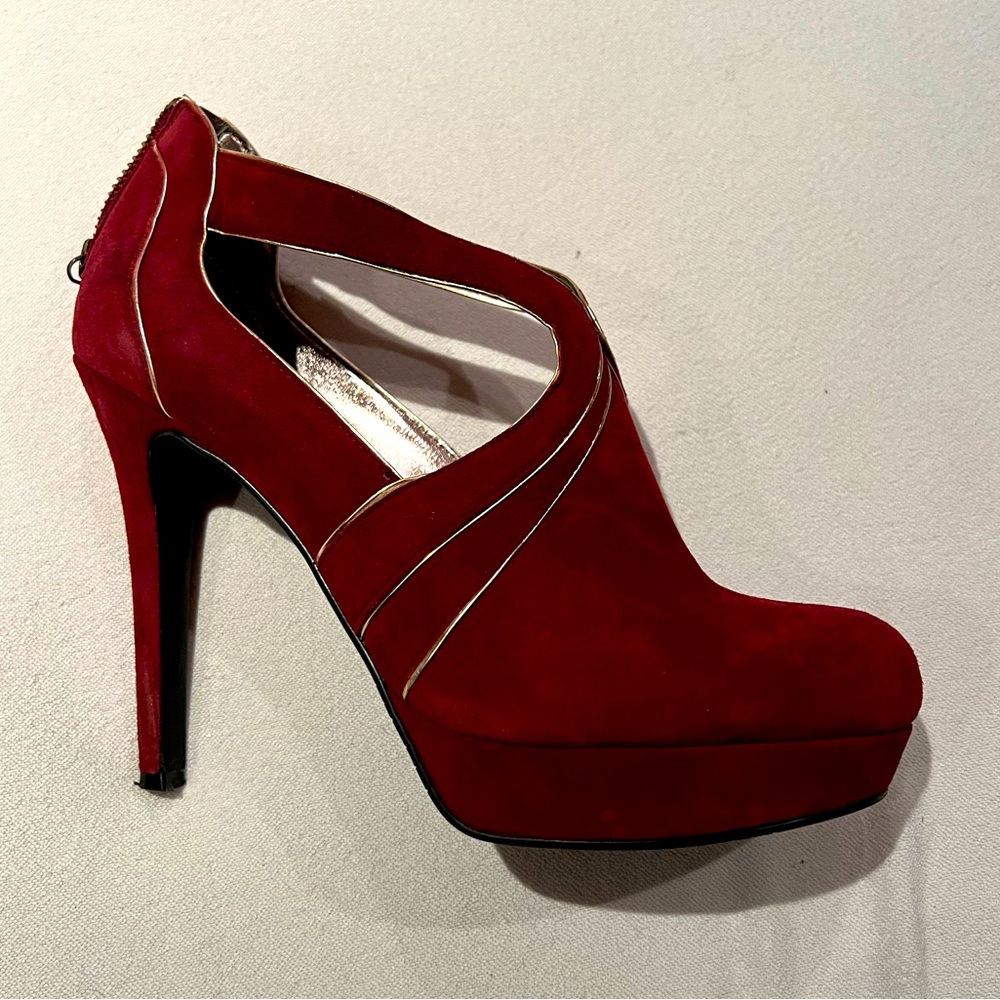 DKNYC Burgundy Suede Booties